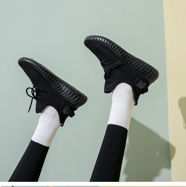 Men's and Women's New Spring/Summer Breathable Shoes