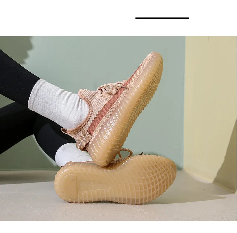 Men's and Women's New Spring/Summer Breathable Shoes