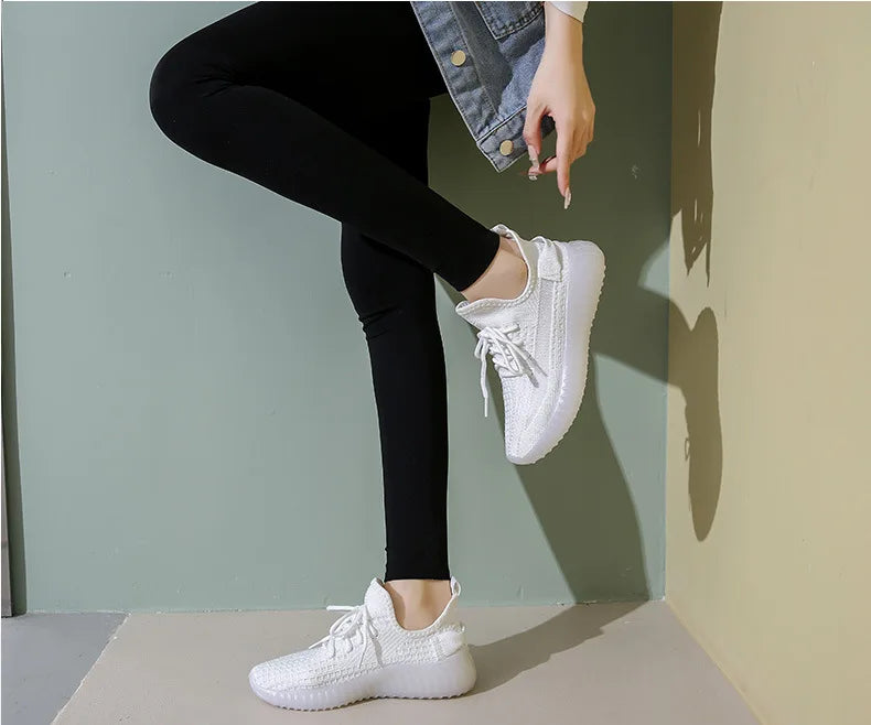 Men's and Women's New Spring/Summer Breathable Shoes