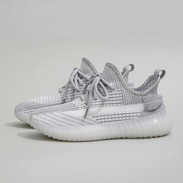 Men's and Women's  New Spring/Summer Breathable Shoes